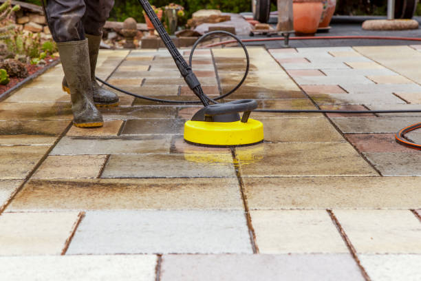 Best Pool Deck Cleaning  in Edgewood, WA